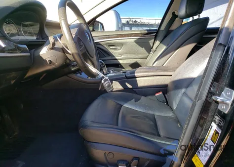 2013 BMW 528 I из США, поврежденный, VIN WBAXG5C58DD234784